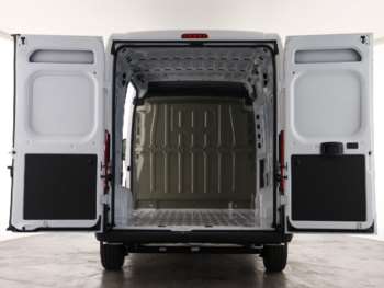 Used Peugeot Boxer 2025 for sale - 74825042: Photo