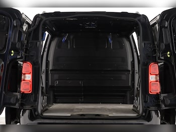 Used Peugeot Expert 2020 for sale - 77989507: Photo