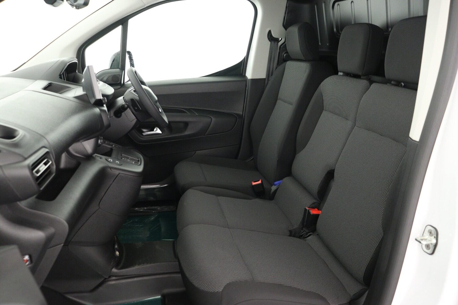 Used Peugeot Partner 2025 for sale - 76649674: Photo 10