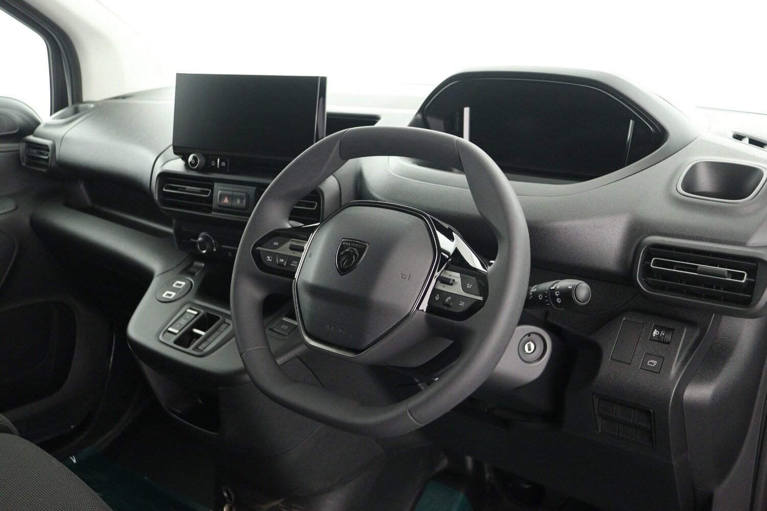 Used Peugeot Partner 2025 for sale - 76649674: Photo 12