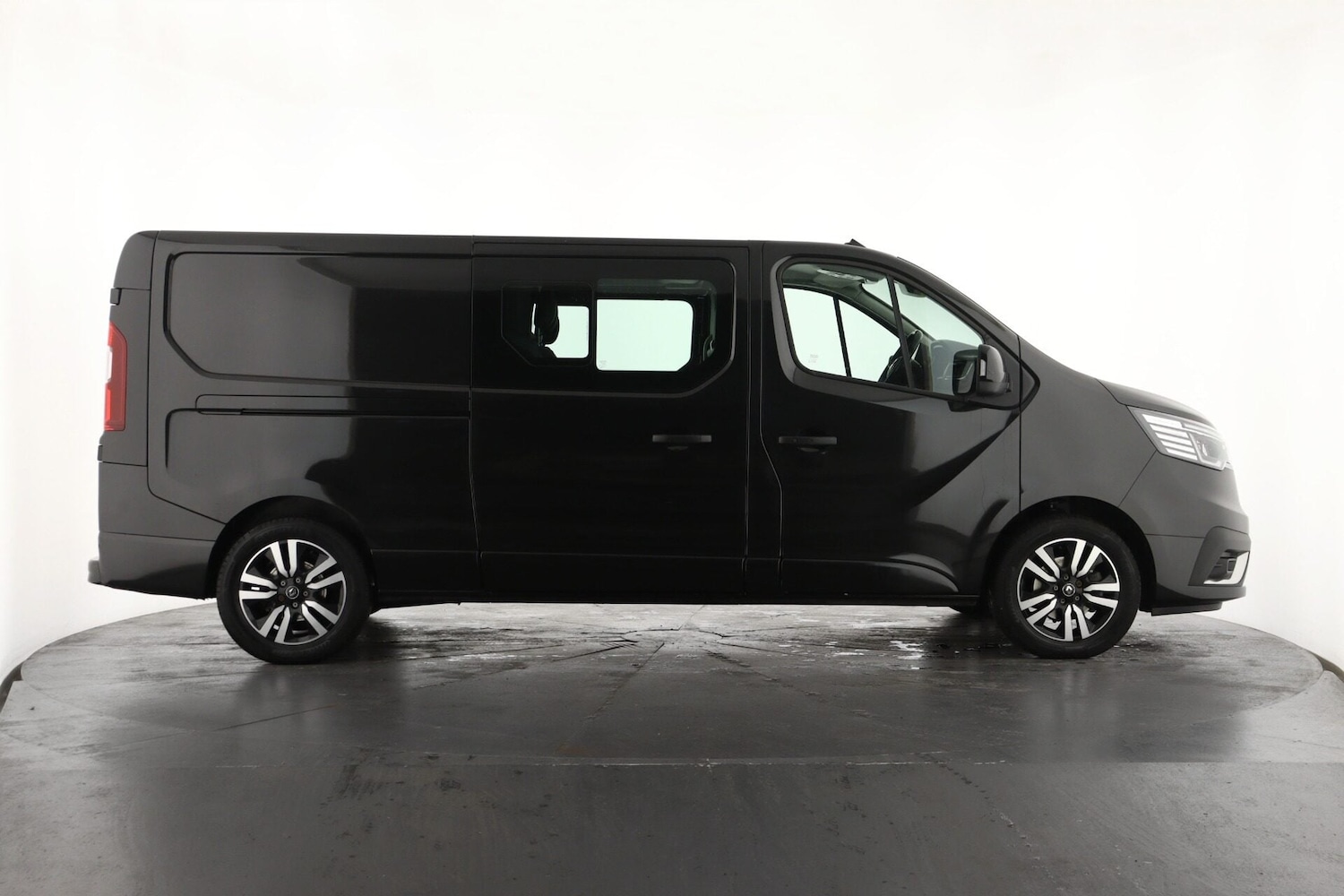 Used Renault Trafic 2022 for sale - 77351318: Photo 5