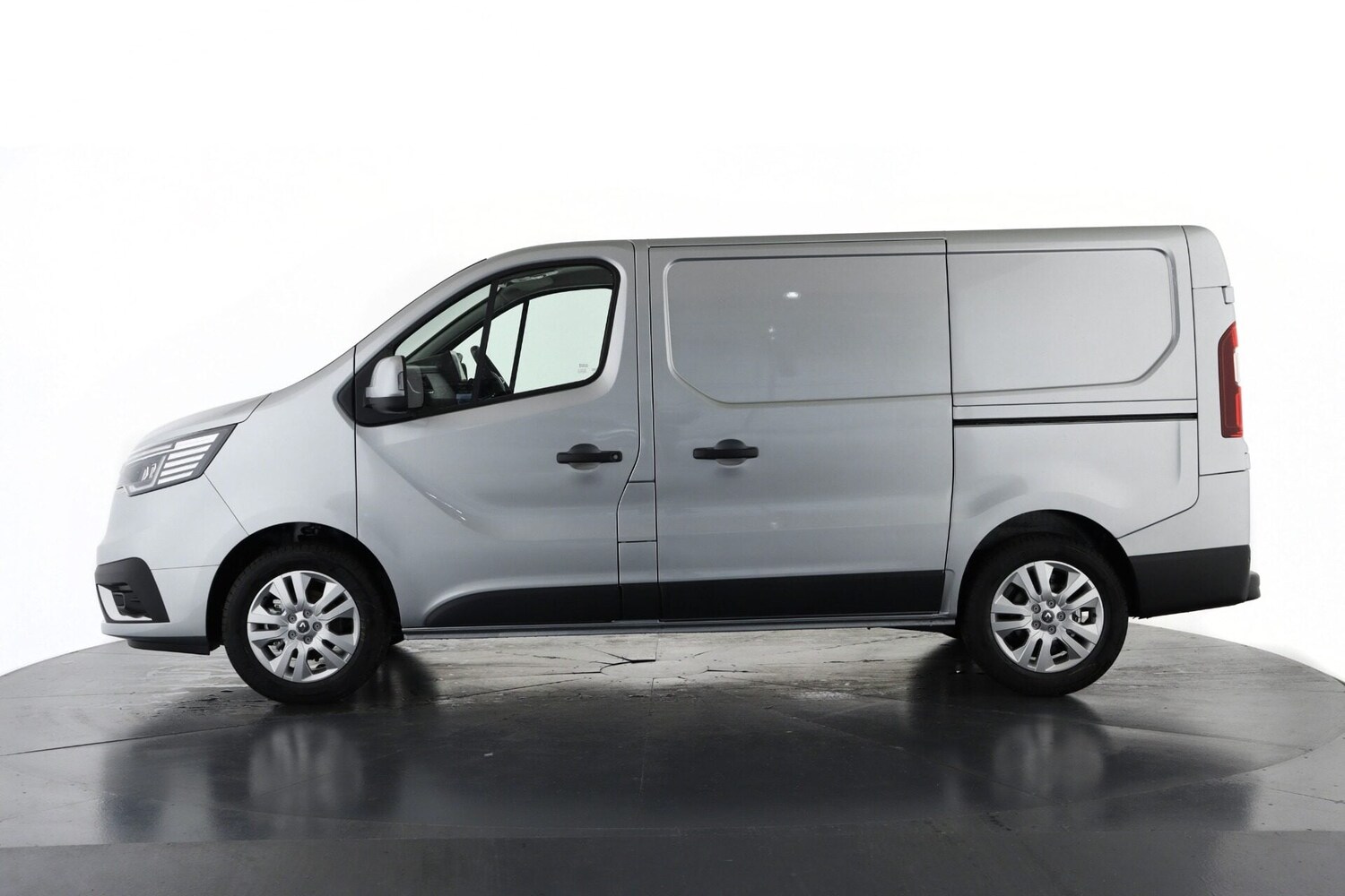 Used Renault Trafic 2025 for sale - 77546269: Photo 8