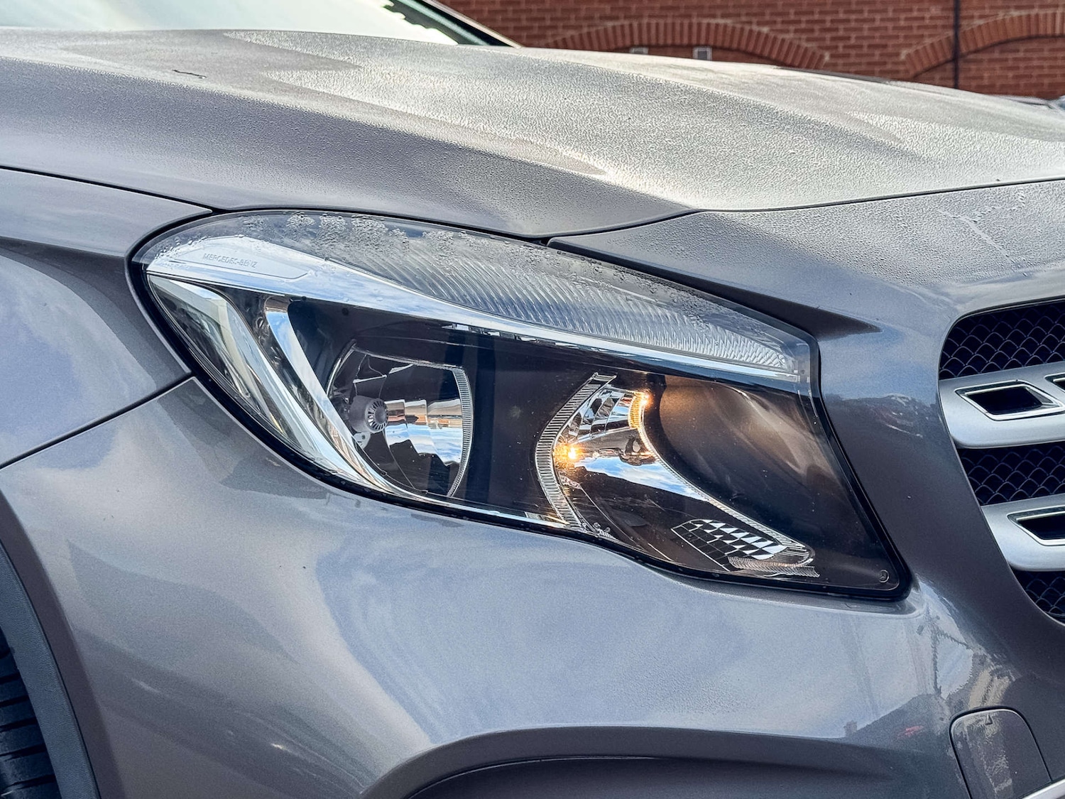 Used Mercedes-Benz GLA 2018 for sale - 76651376: Photo 3