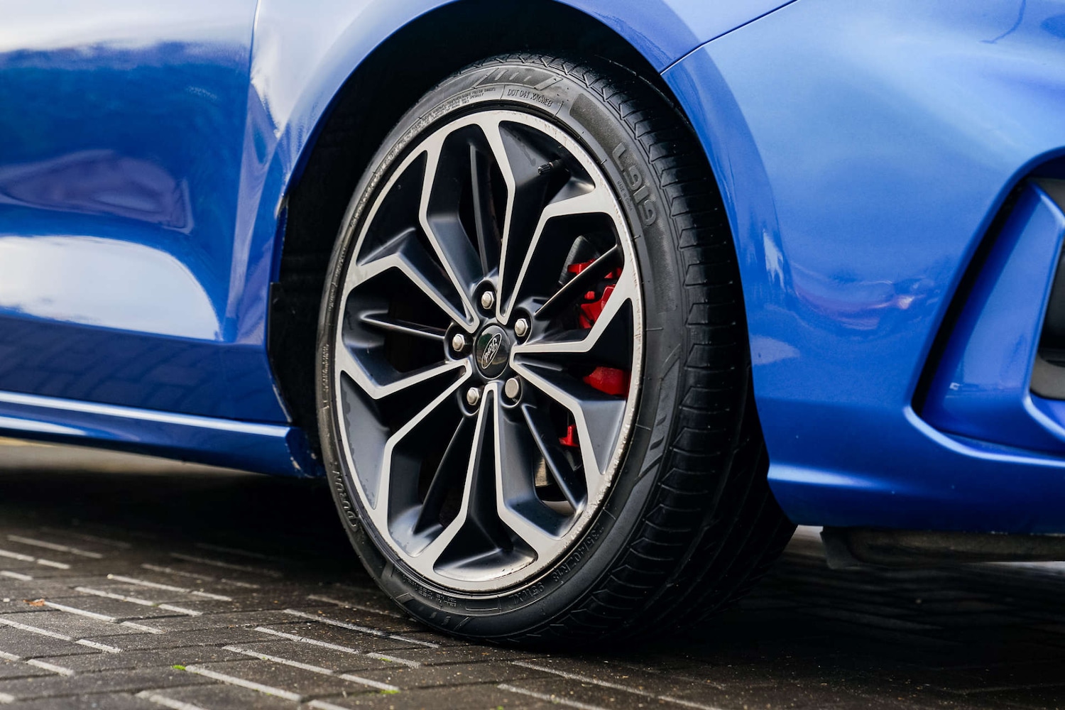 Used Ford Focus 2019 for sale - 76881579: Photo 2