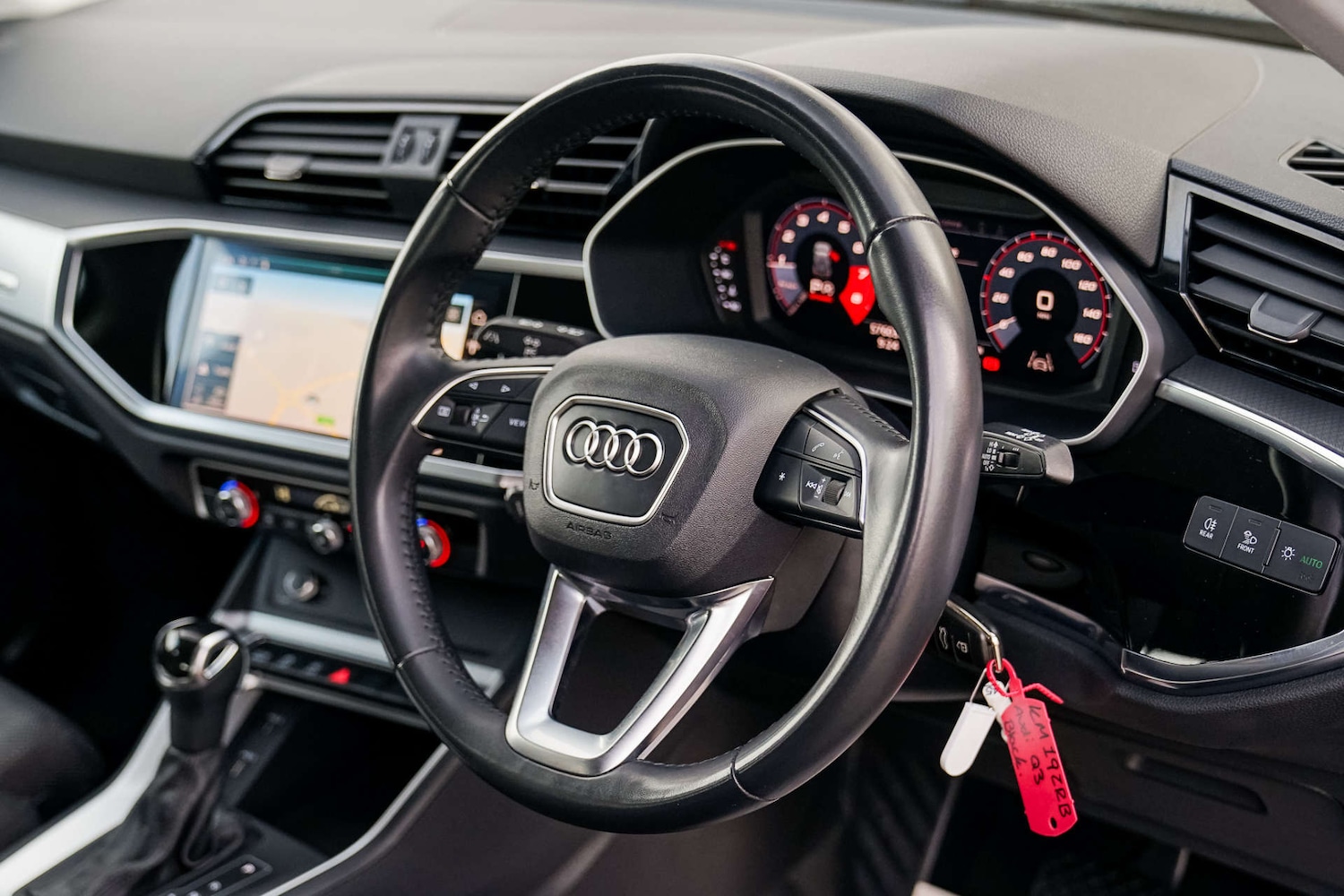 Used Audi Q3 2019 for sale - 76509317: Photo 19