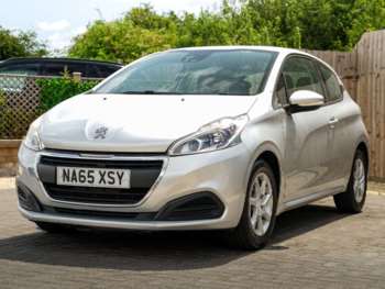 Used Peugeot 208 2015 for sale - 75146369: Photo
