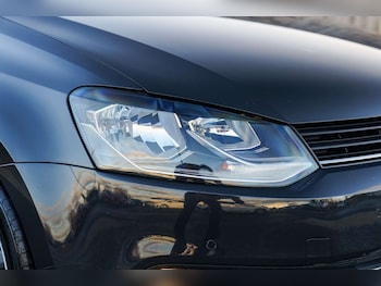 Used Volkswagen Polo 2016 for sale - 76703563: Photo