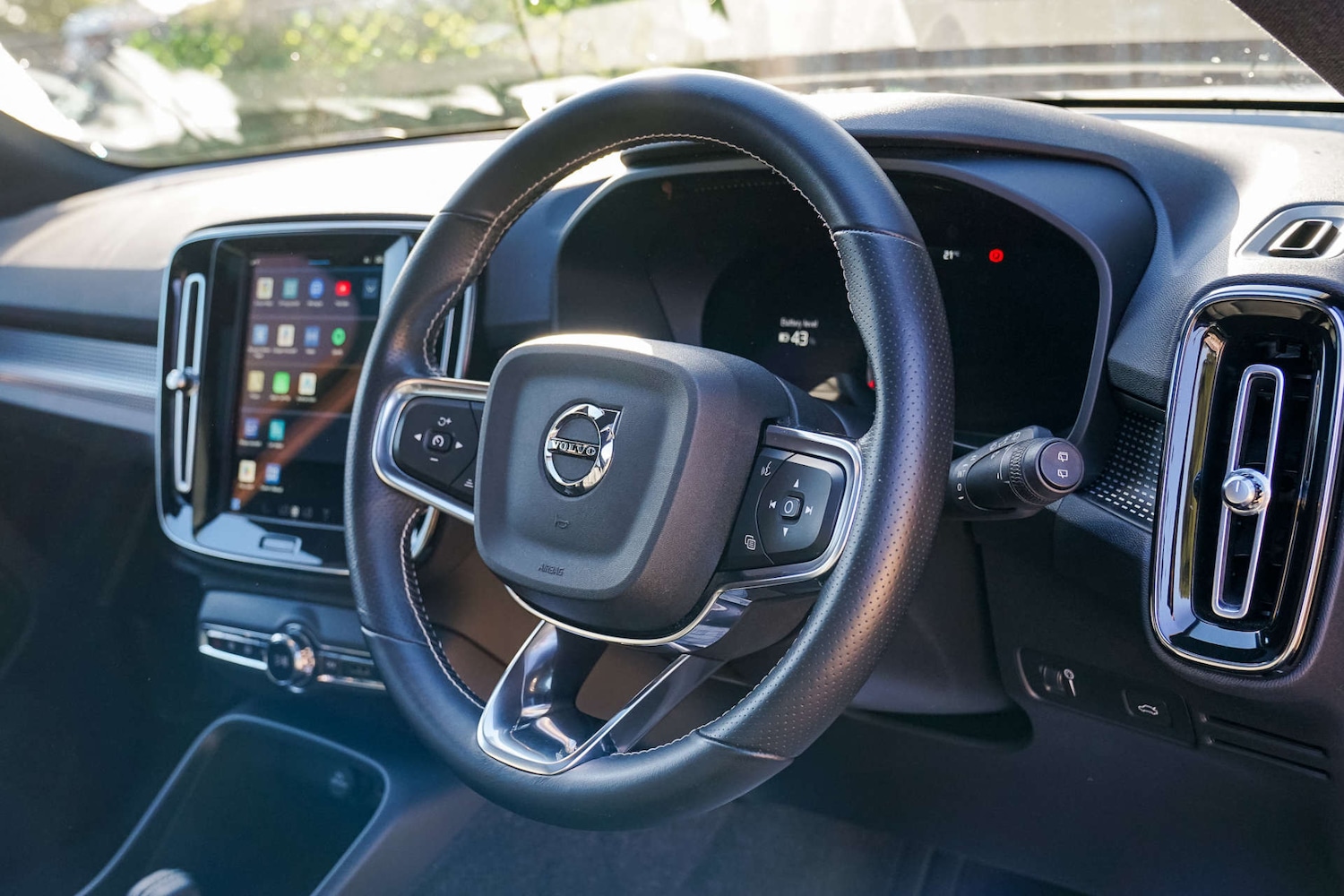 Used Volvo XC40 2021 for sale - 76530923: Photo 15