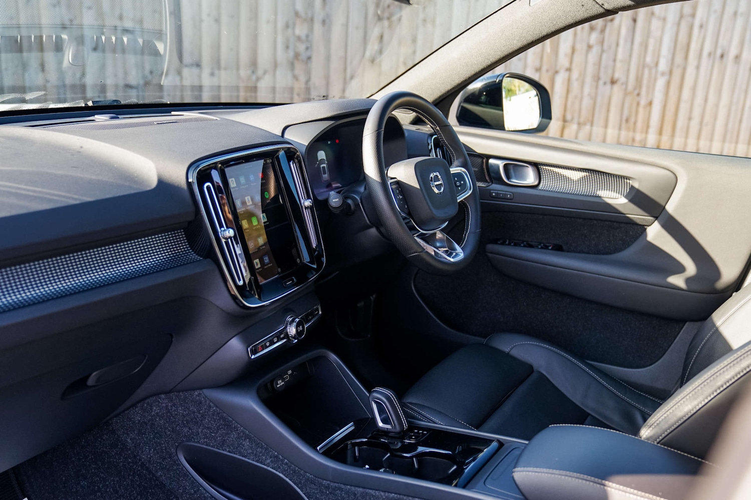 Used Volvo XC40 2021 for sale - 76530923: Photo 21