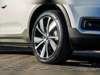 Used Volvo XC40 2021 for sale - 76530923: Photo