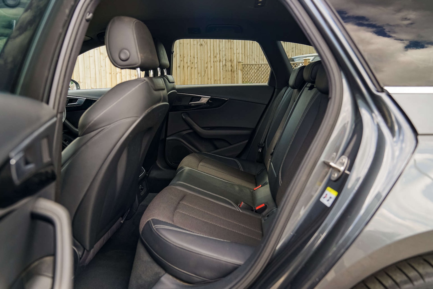 Used Audi A4 2017 for sale - 76656454: Photo 21