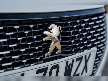 Used Peugeot 208 2020 for sale - 76884349: Photo