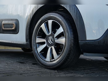 Used Citroen C3 2023 for sale - 76547263: Photo