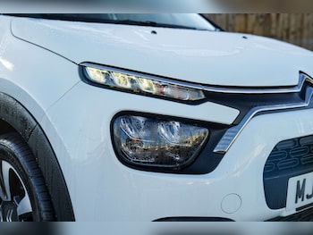 Used Citroen C3 2023 for sale - 76547263: Photo