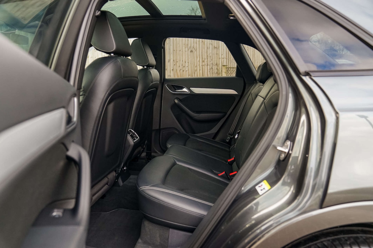 Used Audi Q3 2017 for sale - 77072179: Photo 8