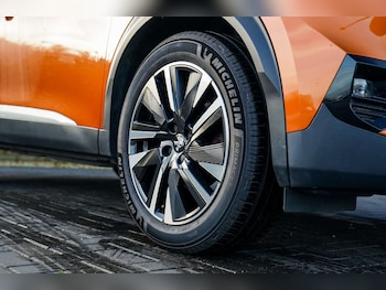 Used Peugeot 2008 2020 for sale - 76711656: Photo