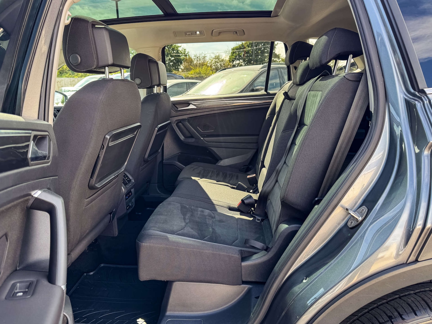 Used Volkswagen Tiguan 2019 for sale - 76299550: Photo 15