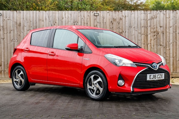 Used Toyota Yaris 2016 for sale - 76020197: Photo 1