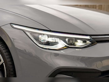 Used Volkswagen Golf 2020 for sale - 76884350: Photo