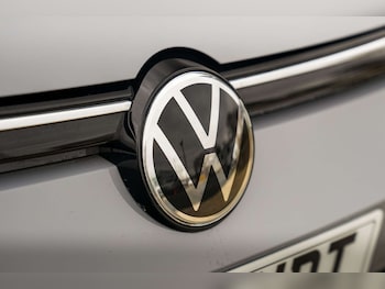 Used Volkswagen Golf 2020 for sale - 76884350: Photo