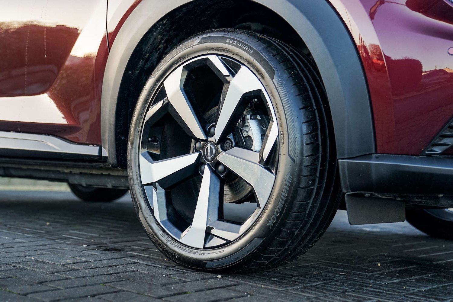 Used Nissan Juke 2023 for sale - 76118377: Photo 2