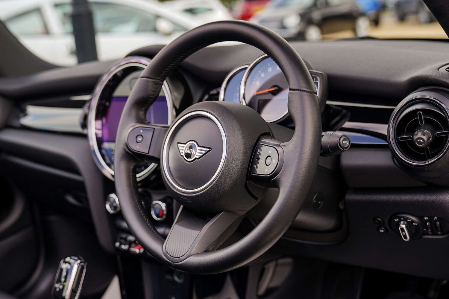 Used MINI Convertible 2021 for sale - 76118372: Photo 13