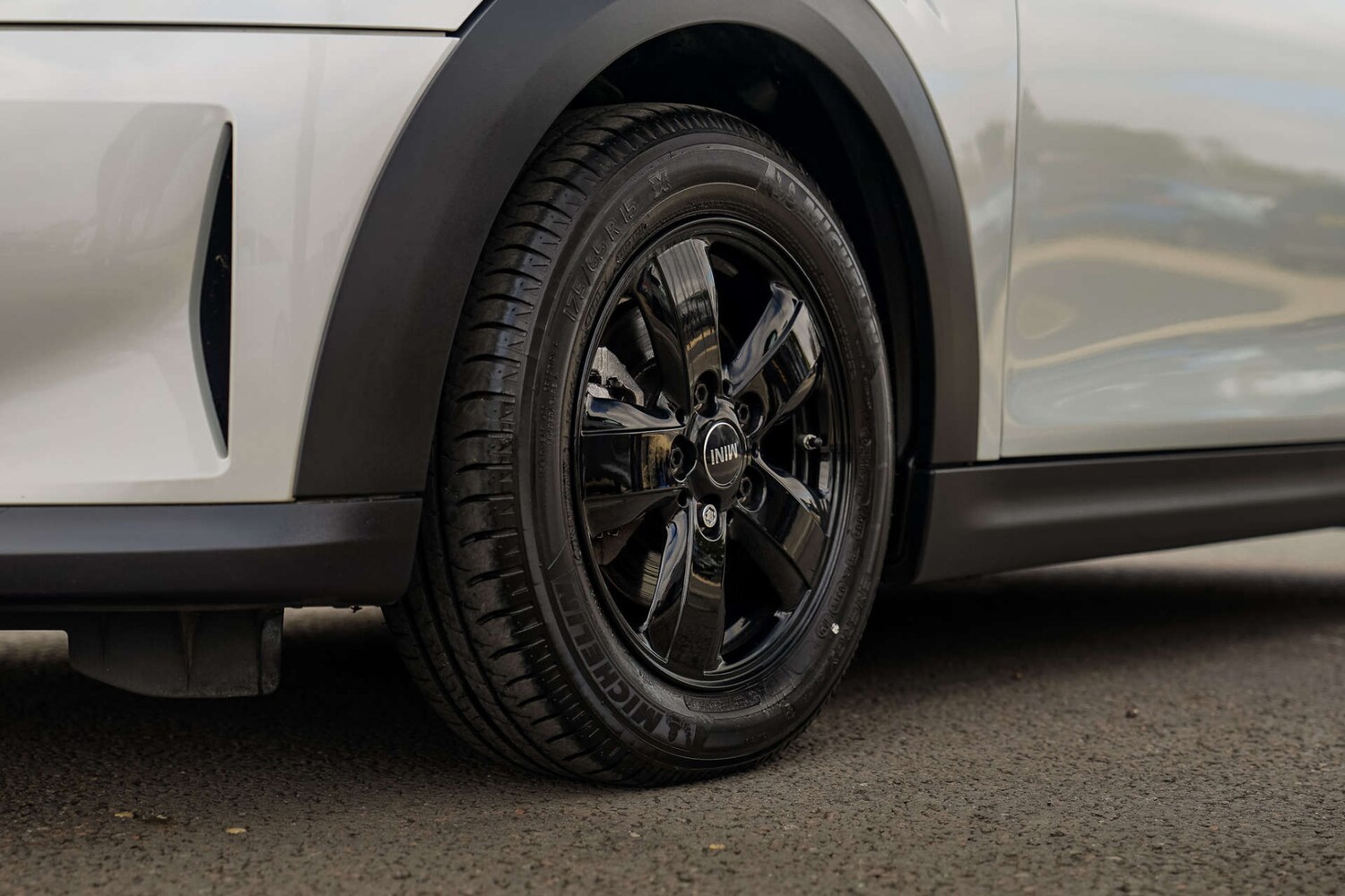 Used MINI Convertible 2021 for sale - 76118372: Photo 6