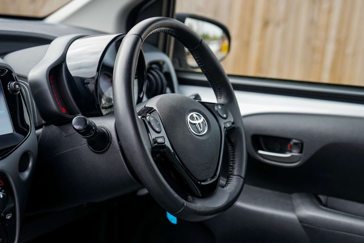 Used Toyota AYGO 2021 for sale - 76444548: Photo 17