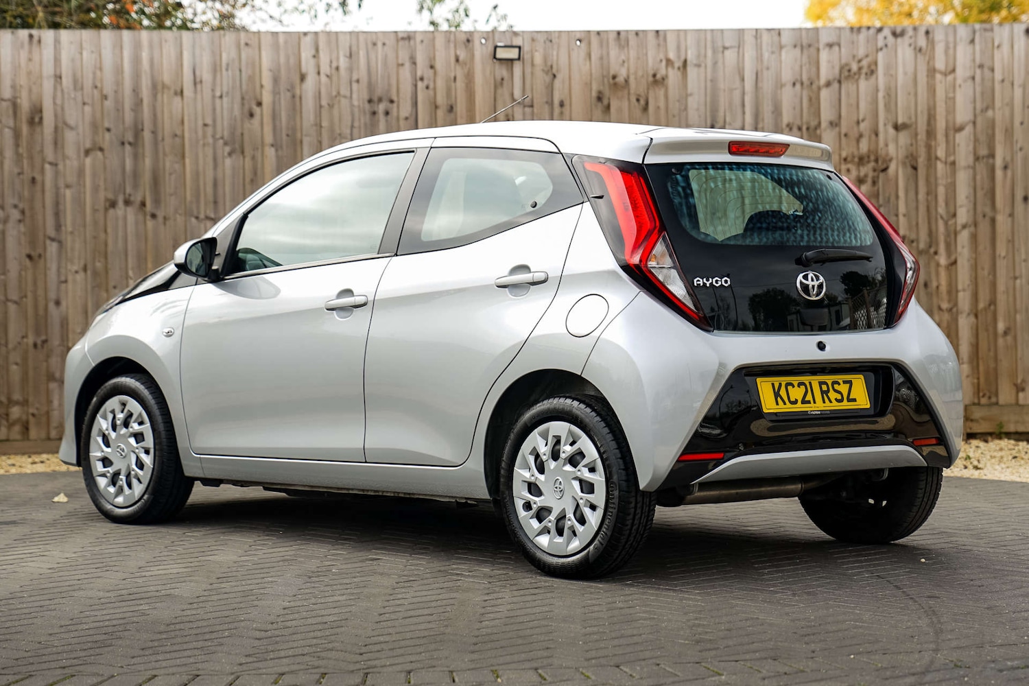 Used Toyota AYGO 2021 for sale - 76444548: Photo 8