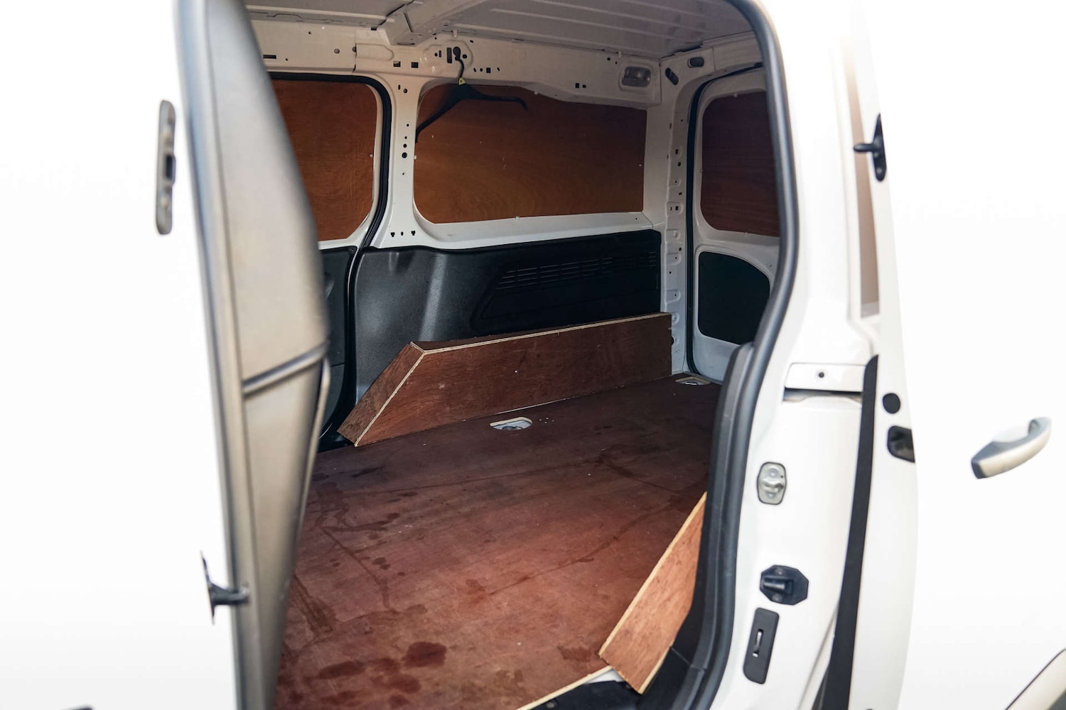 Used Peugeot Partner 2019 for sale - 76682738: Photo 19