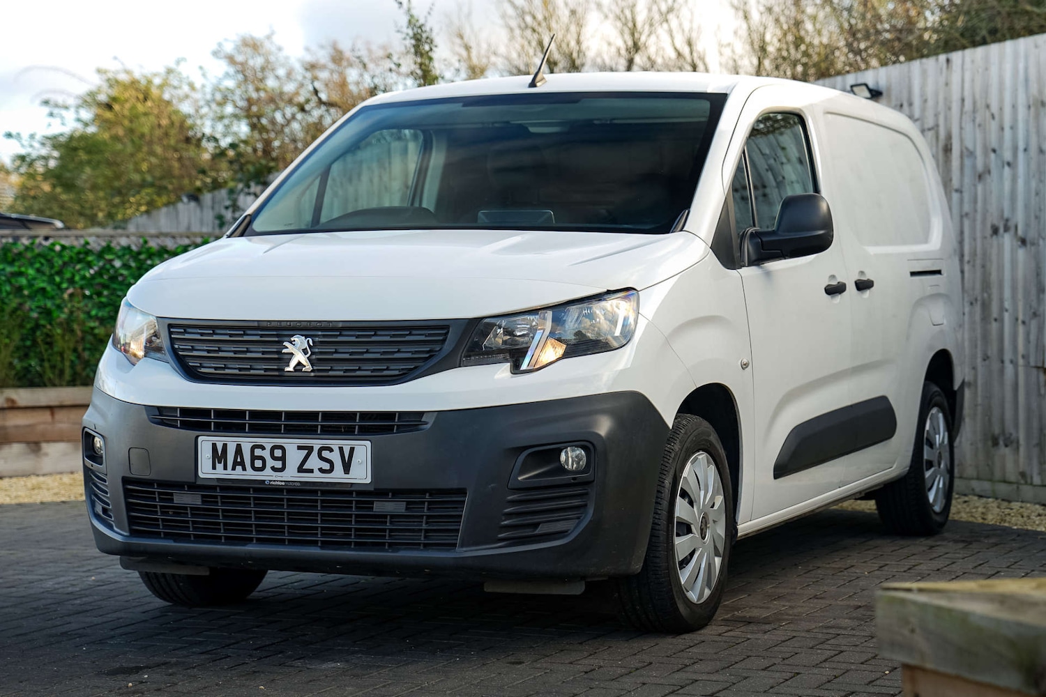 Used Peugeot Partner 2019 for sale - 76682738: Photo 5