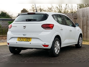 Used Dacia Sandero 2022 for sale - 77065394: Photo