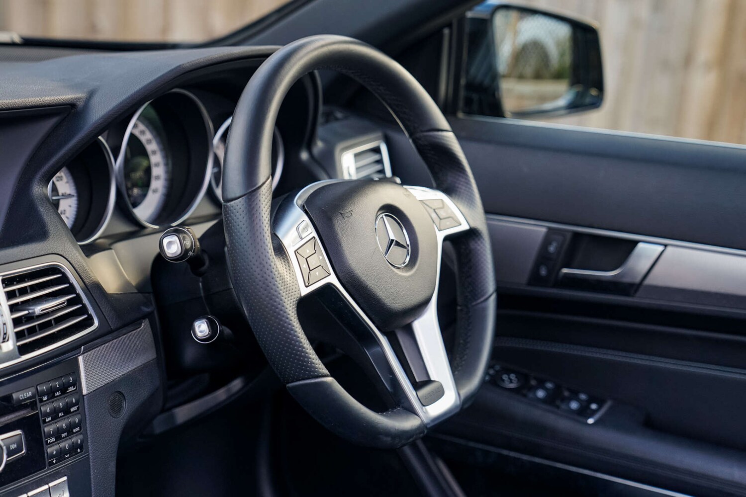 Used Mercedes-Benz E Class 2014 for sale - 75945167: Photo 16