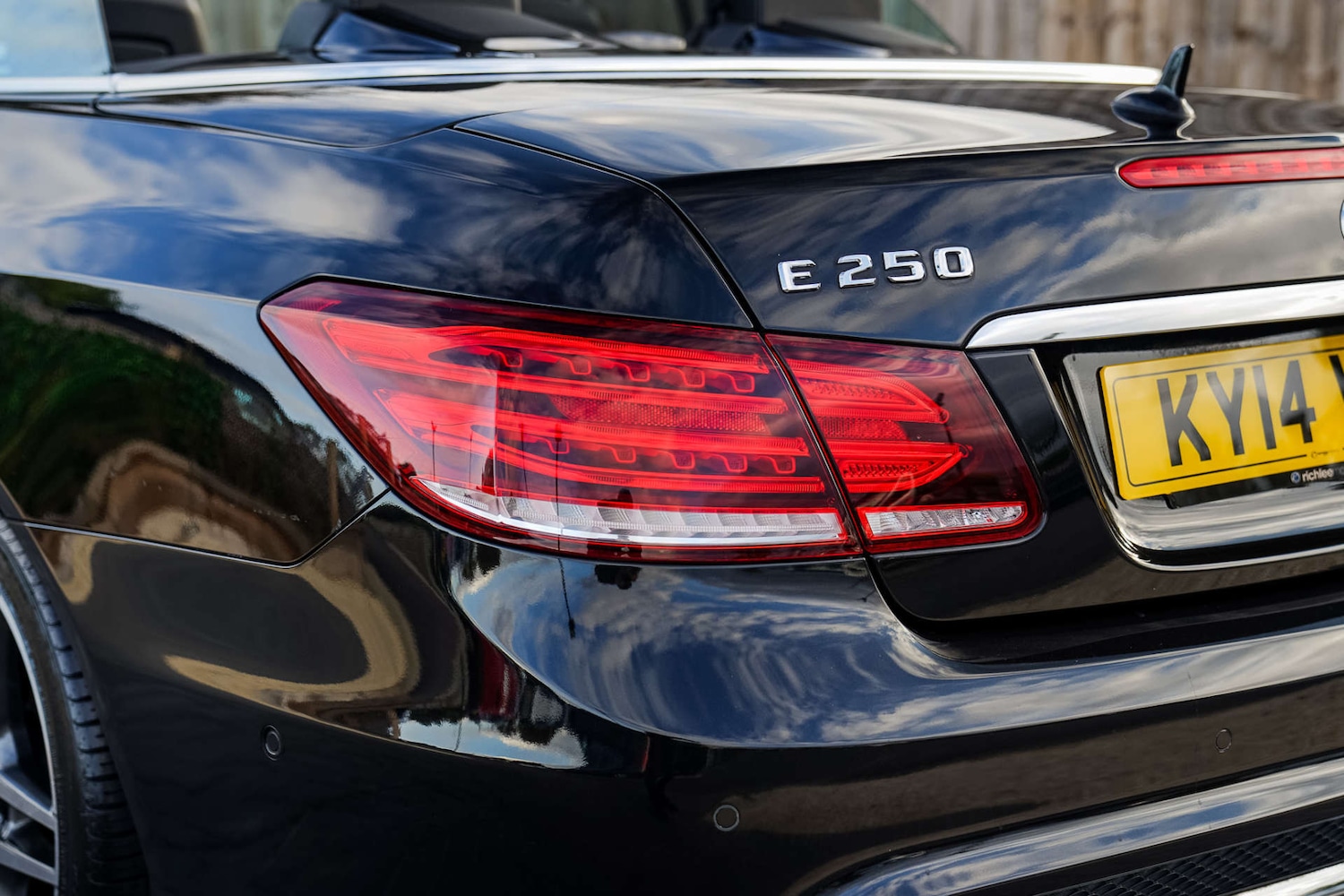 Used Mercedes-Benz E Class 2014 for sale - 75945167: Photo 9