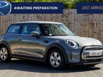 2022 - 1.5 Cooper Classic 3dr