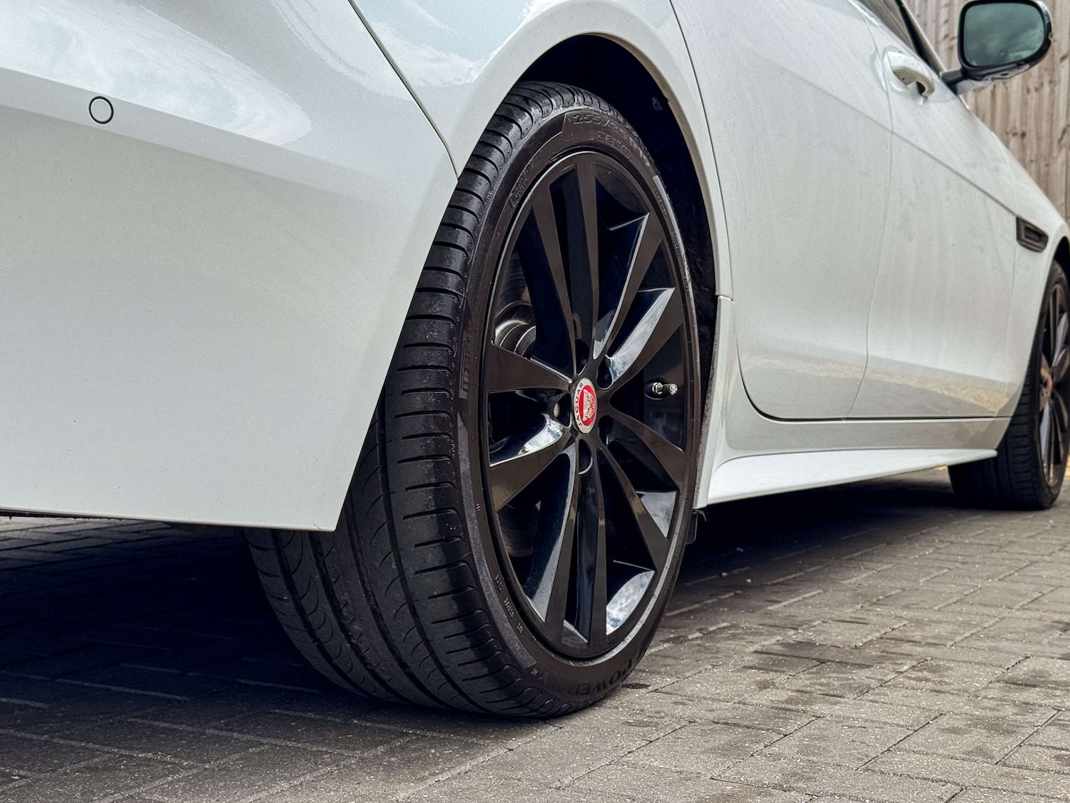 Used Jaguar XE 2020 for sale - 76102726: Photo 8