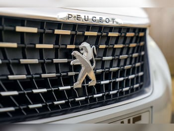 Used Peugeot 5008 2019 for sale - 77035677: Photo