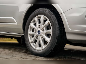 Used Ford Tourneo Custom 2021 for sale - 77319055: Photo