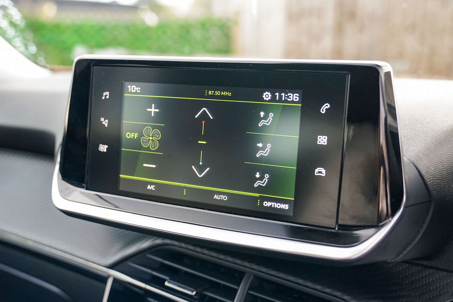 Used Peugeot 2008 2022 for sale - 77139195: Photo 13