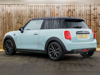 Used MINI Hatch 2017 for sale - 77118053: Photo