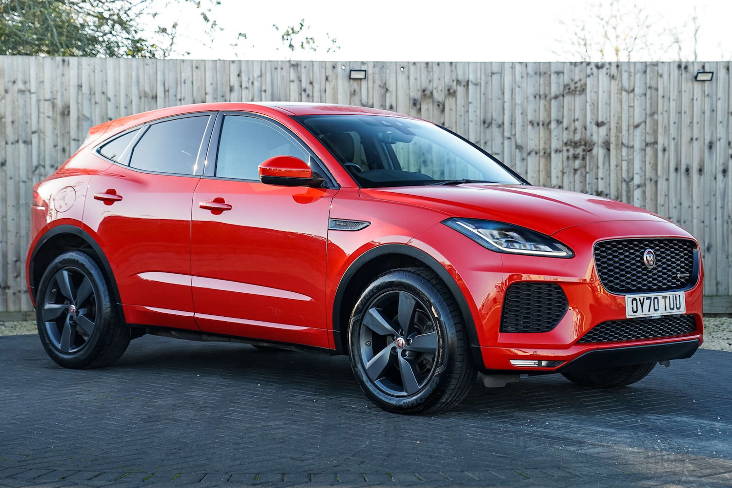 Used Jaguar E-Pace 2020 for sale - 76547264: Photo 1