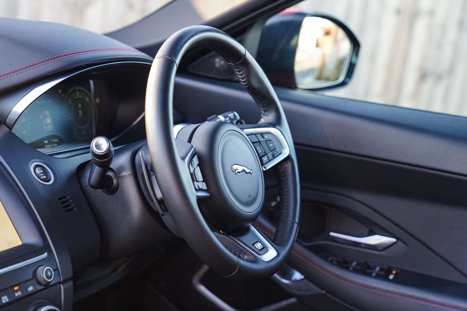 Used Jaguar E-Pace 2020 for sale - 76547264: Photo 24