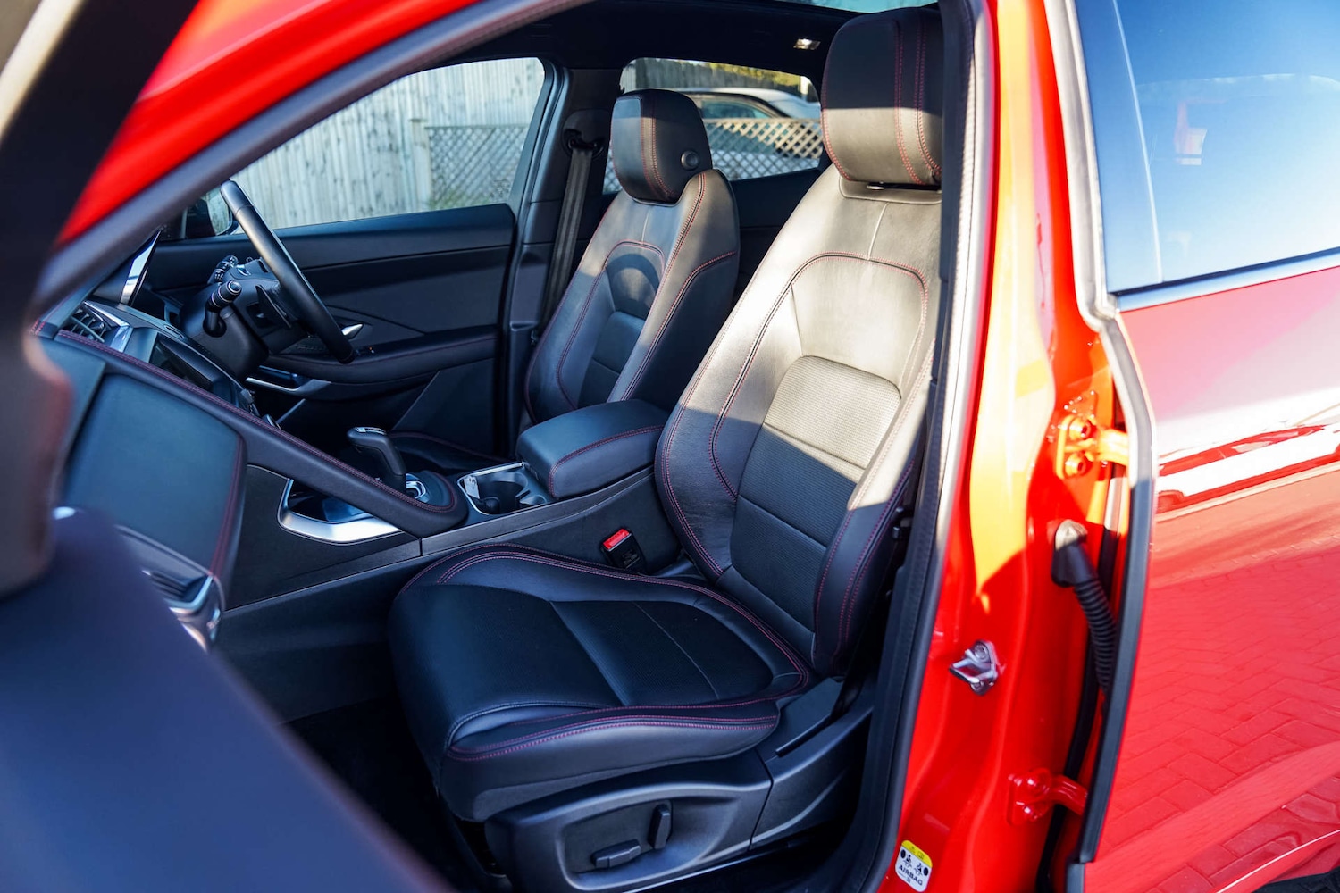 Used Jaguar E-Pace 2020 for sale - 76547264: Photo 26