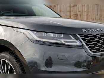 Used Land Rover Range Rover Velar 2017 for sale - 76280332: Photo