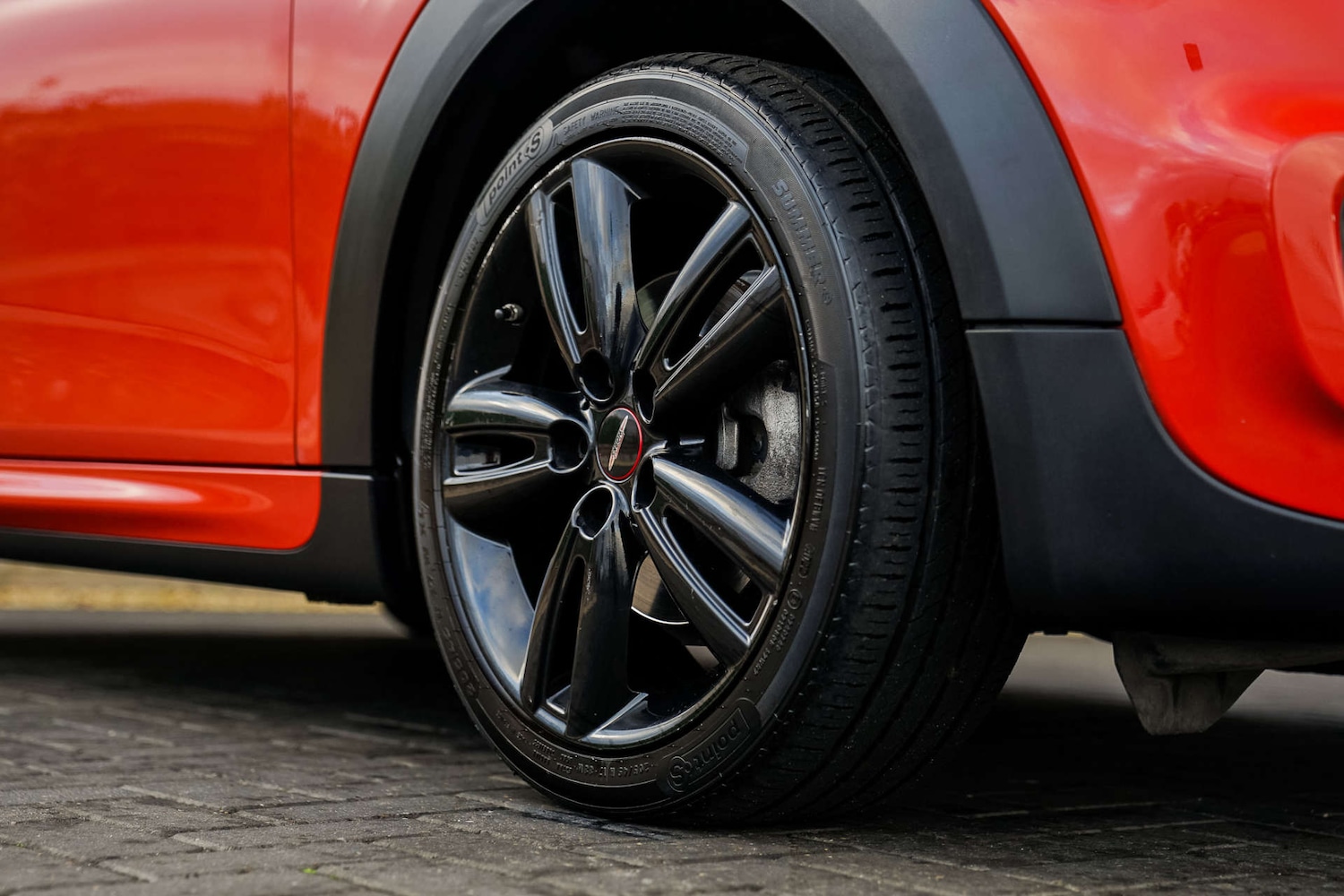 Used MINI Hatch 2019 for sale - 76490994: Photo 2