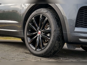 Used Jaguar E-Pace 2020 for sale - 77506833: Photo