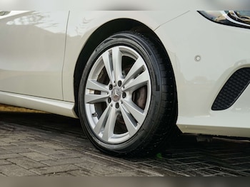 Used Mercedes-Benz A-Class 2015 for sale - 76320854: Photo