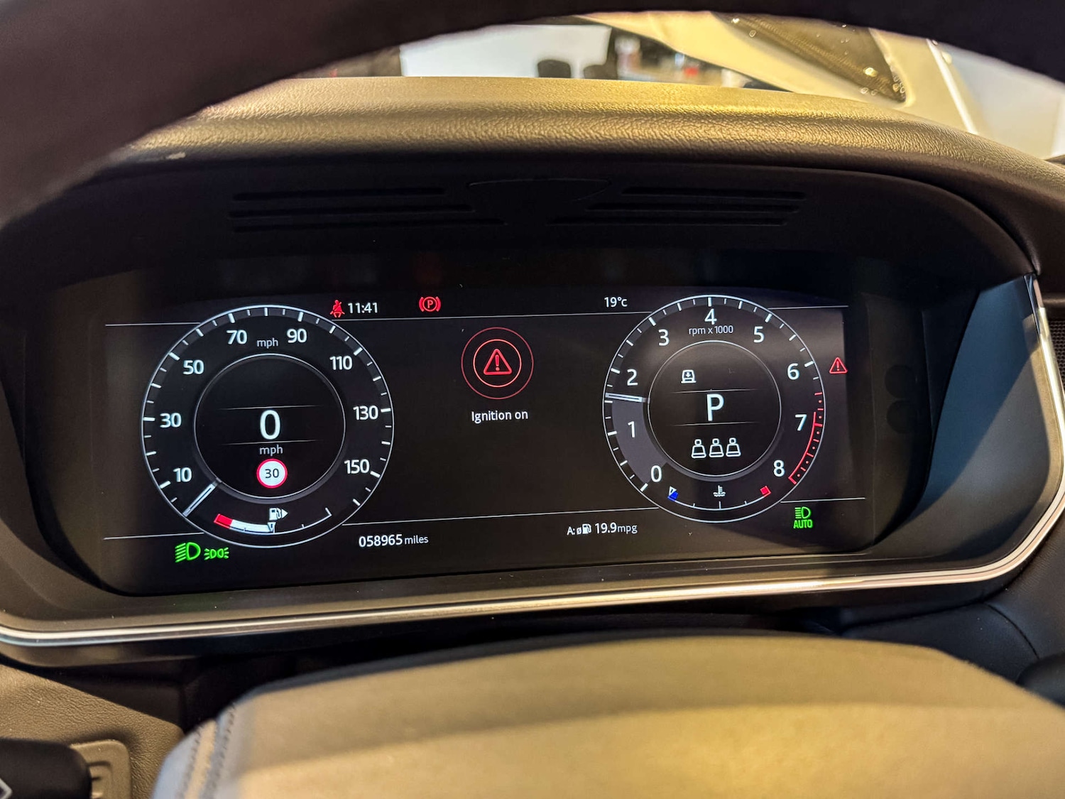 Used Land Rover Range Rover Sport 2019 for sale - 76681878: Photo 16