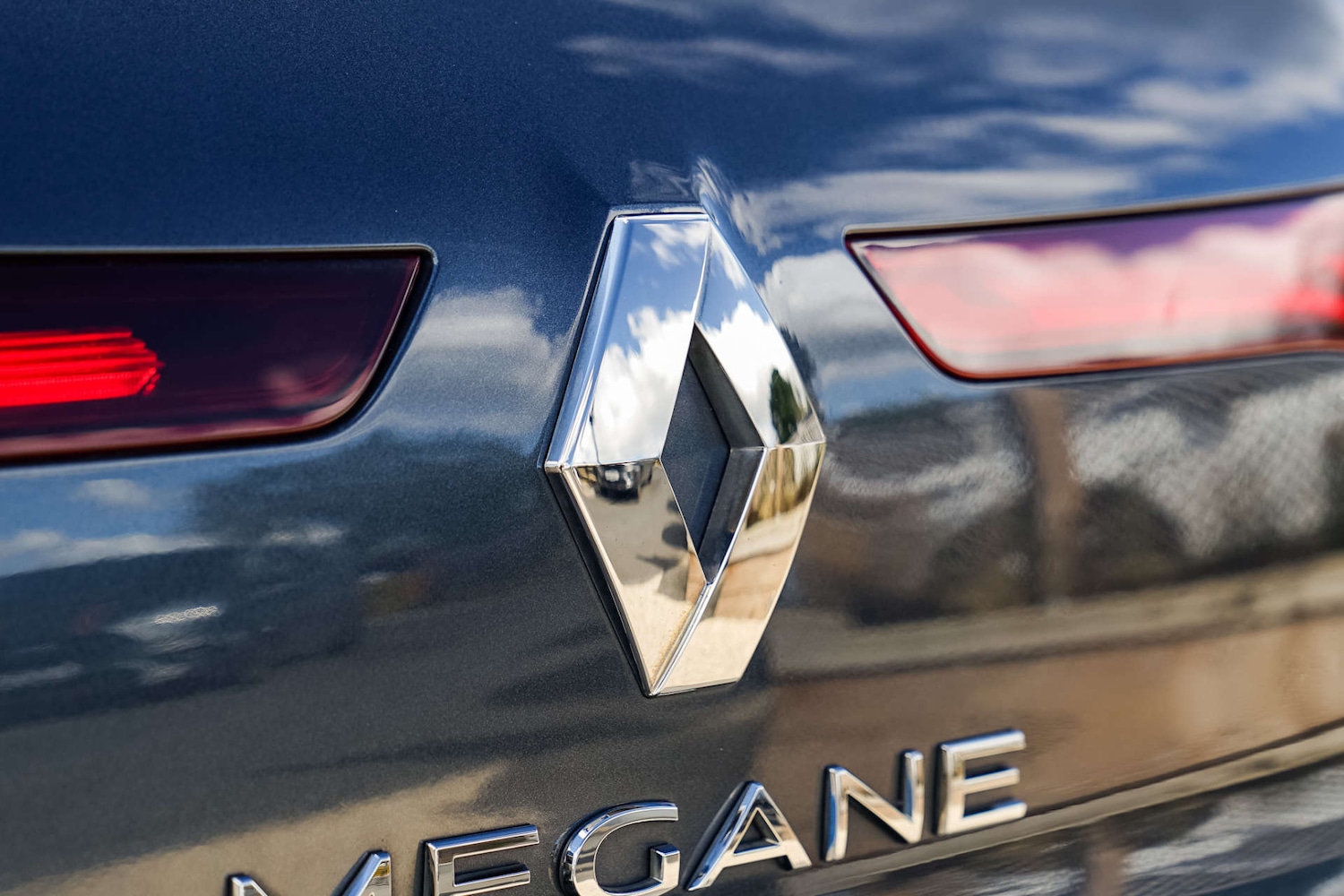 Used Renault Megane 2018 for sale - 75774704: Photo 10