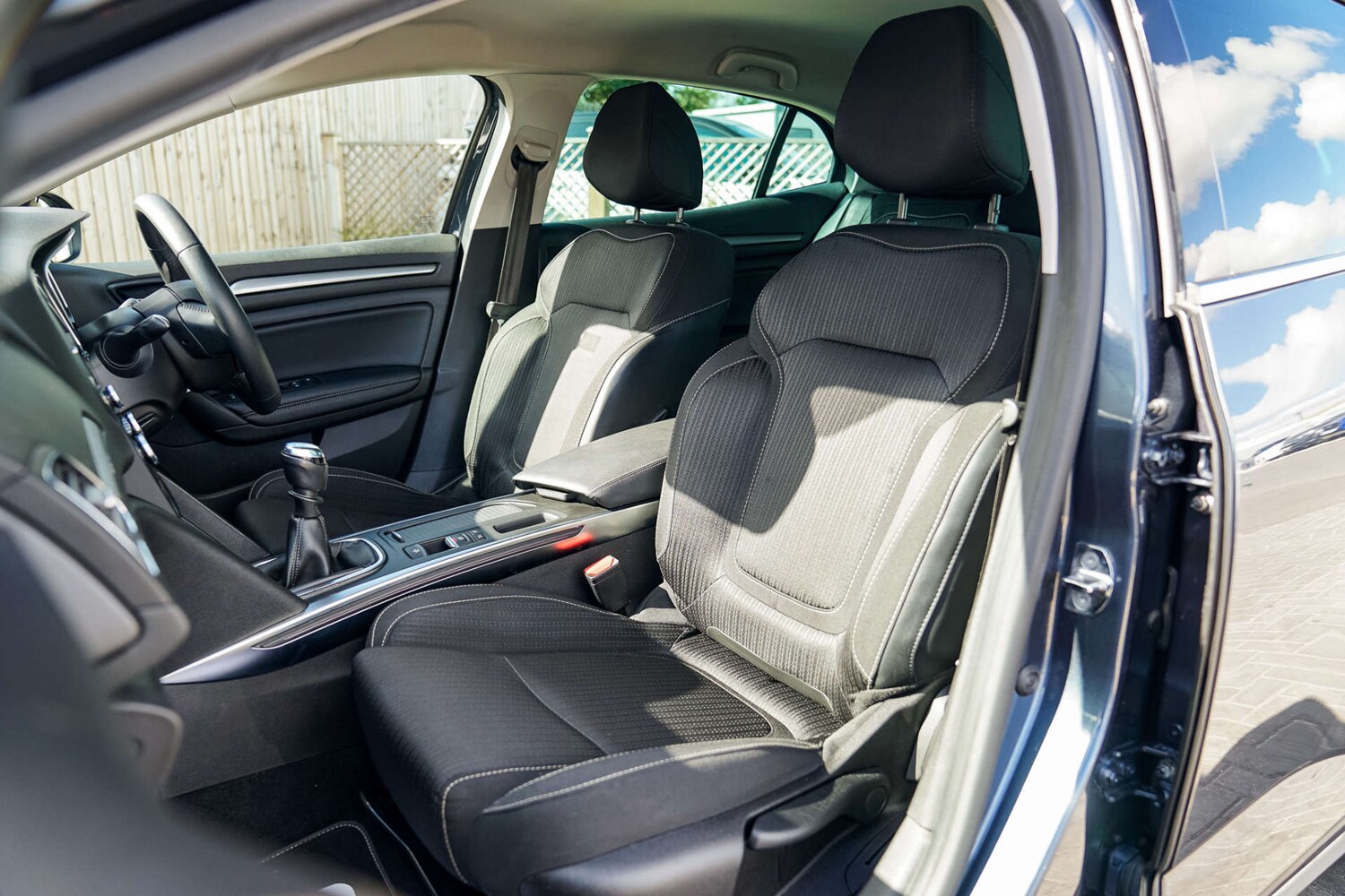 Used Renault Megane 2018 for sale - 75774704: Photo 16